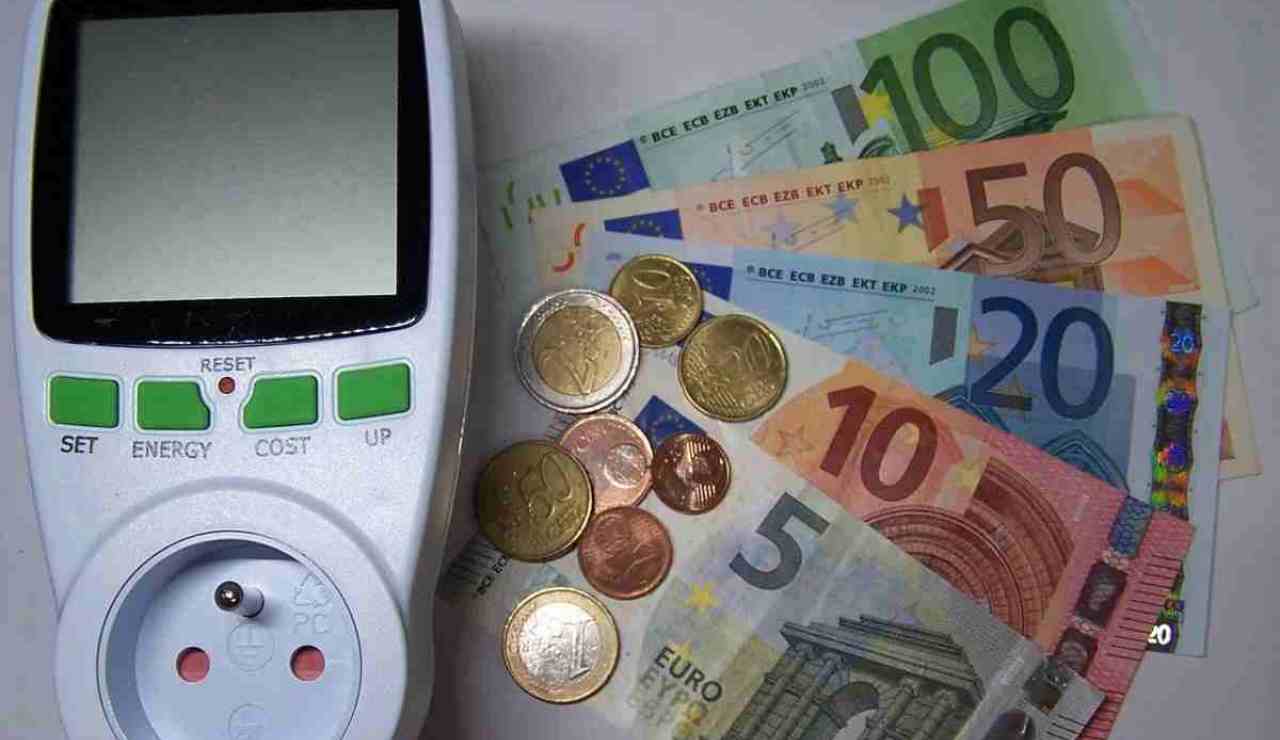 Bollette aumento - retesei