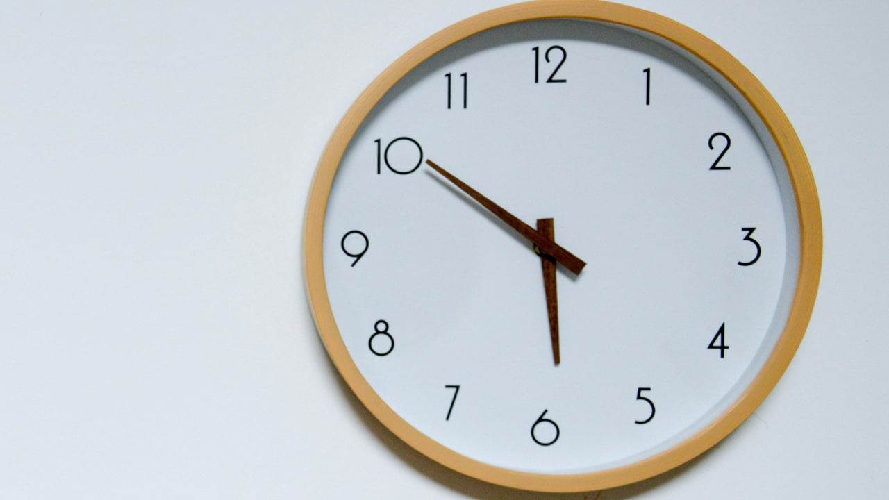 Un orologio - Foto Pexels - Retesei.com