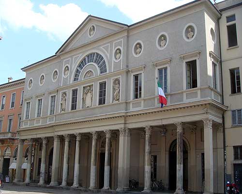 Il Crepuscolo dell’Educazione: Un Appello alla Riflessione