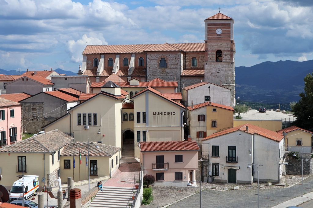 Caldaia in panne e temperature rigide: il provvidenziale intervento dei Carabinieri per una novantenne sola