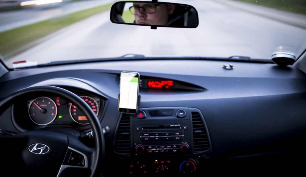 automobile - depositphotos.it - retesei