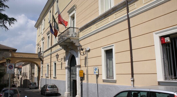 Crisi Idrica a Benevento: Vertice Tecnico sul Tetracloroetilene nei Pozzi di Campo Mazzone e Strategie di Intervento