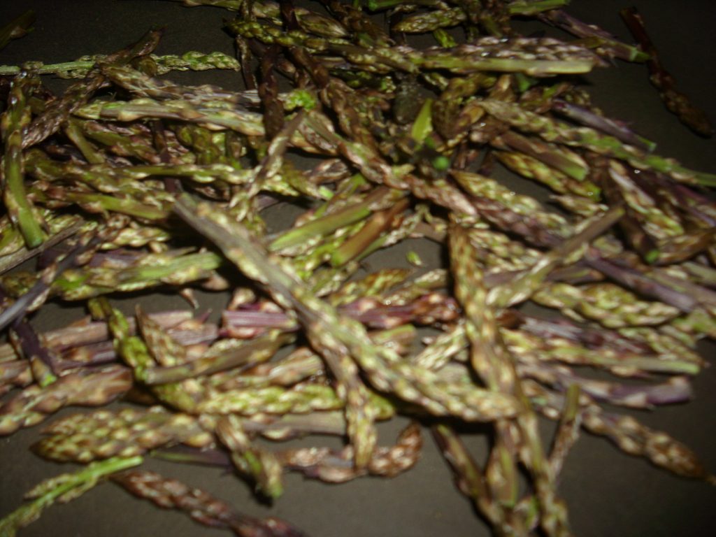 Blitz in Campania: Sequestrati 87 Chili di Asparagi Selvatici e Multe Salate per Raccolta Abusiva
