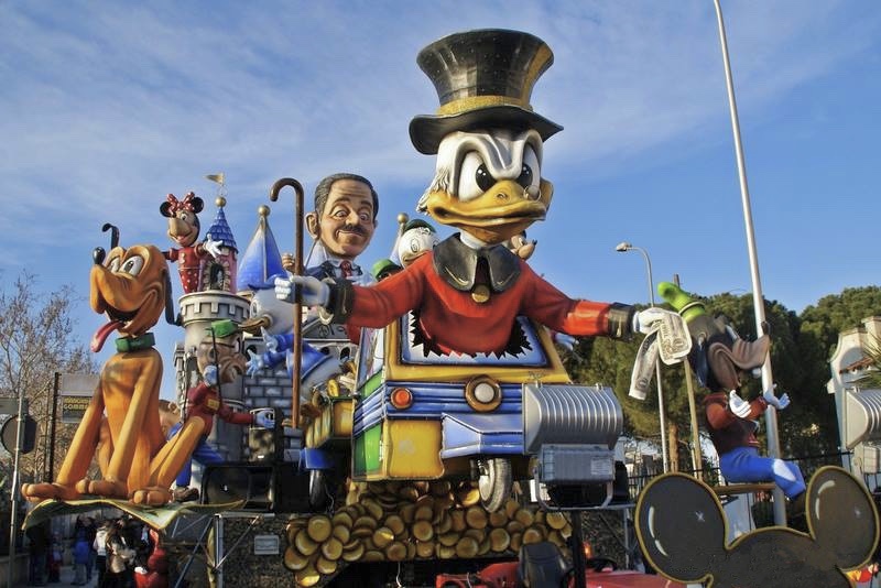 Apollosa Raddoppia la Festa: Il Carnevale 2024 Sfila Esclusivamente nel Cuore del Borgo