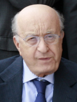 L’Indomito Ciriaco De Mita: Novanta Anni di Politica e Paradox