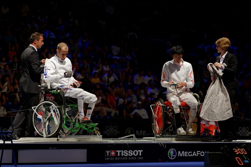 Il Dissenso di Fratelli d’Italia nel Sannio: Piazze Mobilitate Contro il Coprifuoco