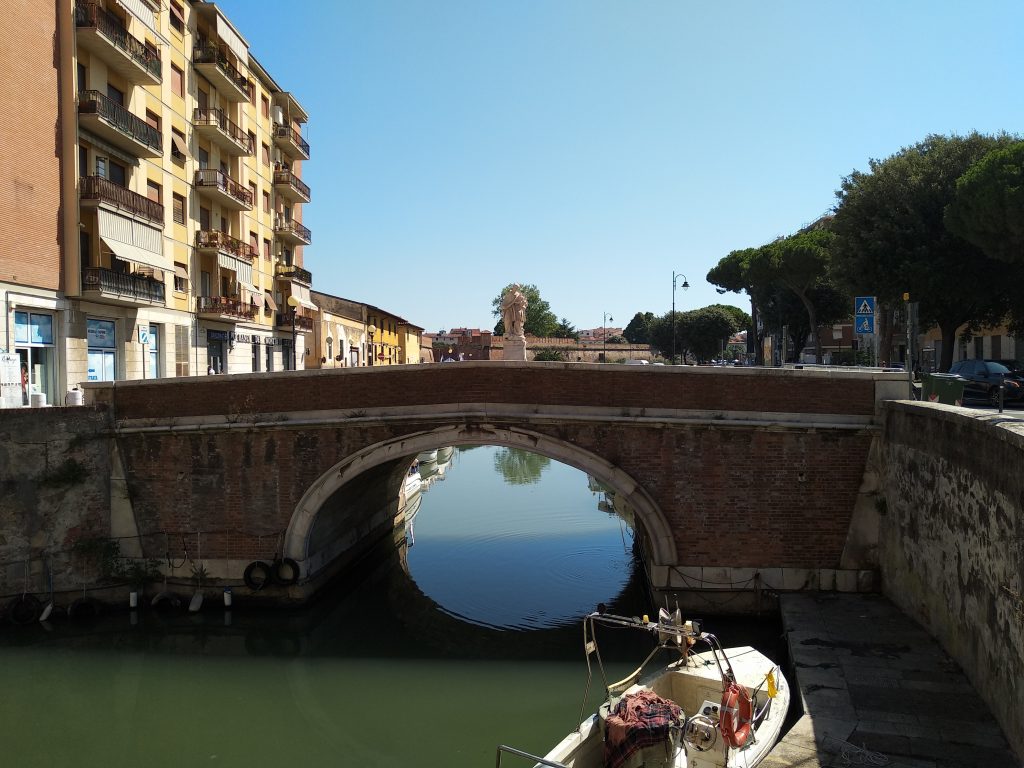Ponte onora San Giovanni Nepomuceno: Un’Onda di Partecipazione Spirituale nell’Anno della Pandemia