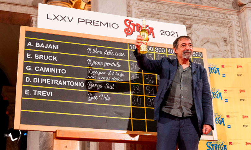 I Cinque Romanzi in Lizza per il Premio Strega 2021: Annunciati i Finalisti a Benevento