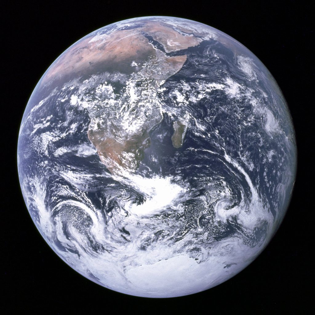 La Via della Felicità e la Cura del Pianeta: Un’Azione Concreta nel Segno della Giornata della Terra