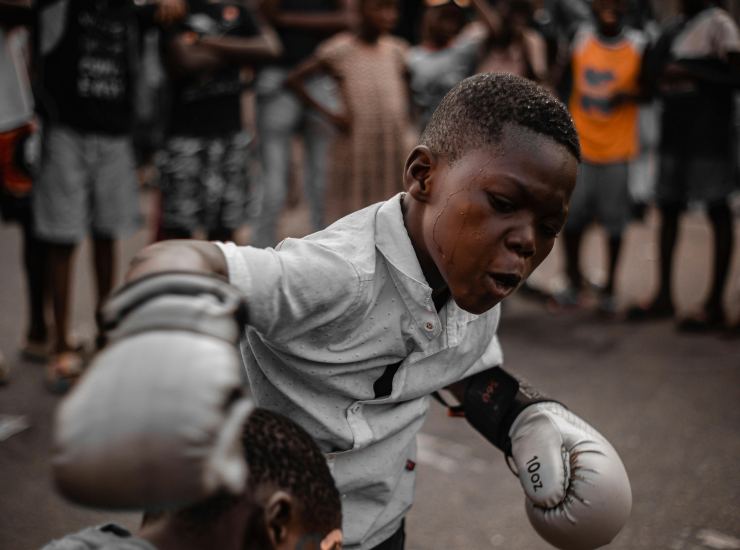 Ragazzo con guantoni - pexels - retesei