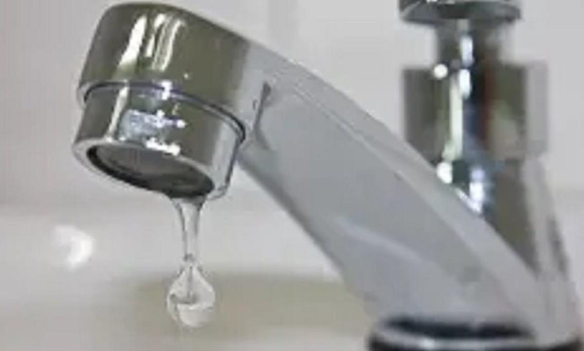 Irpinia senz’acqua anche d’inverno, a rete perde fino al 70% dell’acqua | Cittadini disperati chiedono aiuto